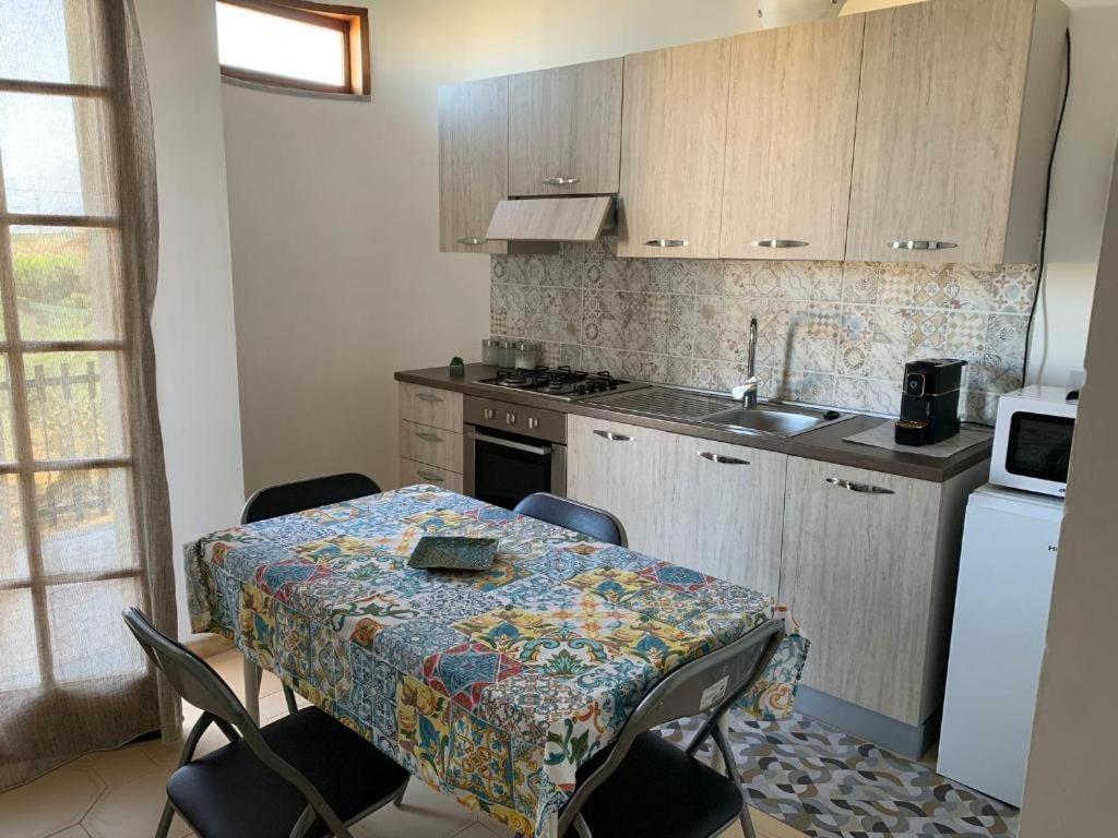 מראוזה Casa Vacanza Torre Di Mezzo - Tramonto מראה חיצוני תמונה